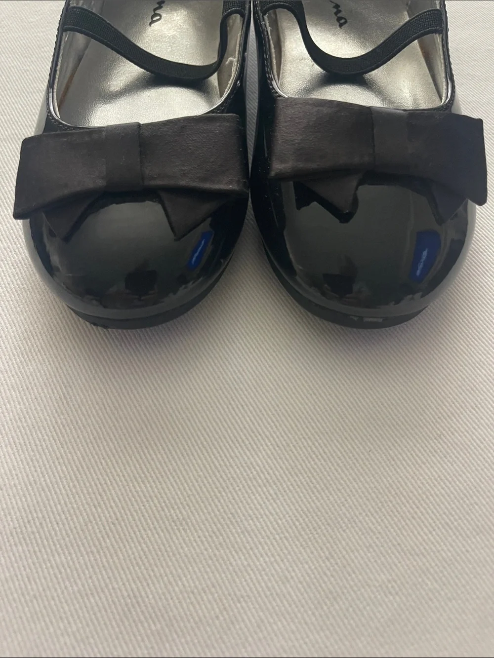 NWOT Nina Size 11 M Girls Black Patent Mary Jane Flats with Bow Accent